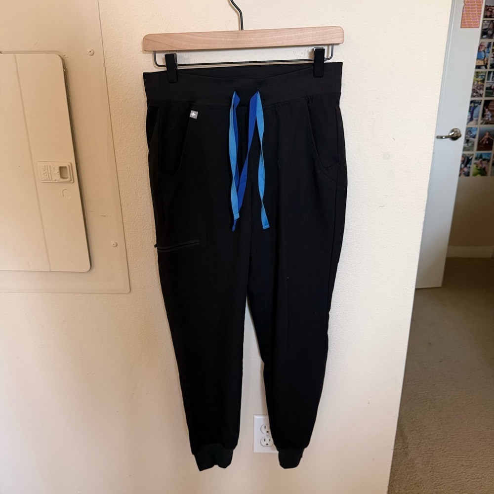 FIGS Black Jogger Scrub Pants Women’s XS Petite High Rise Medical Uniform